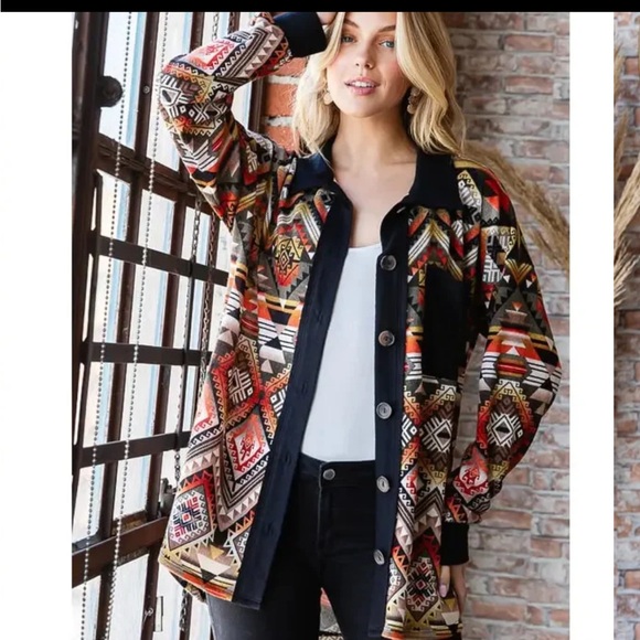 Aztec Shacket - Picture 2 of 3